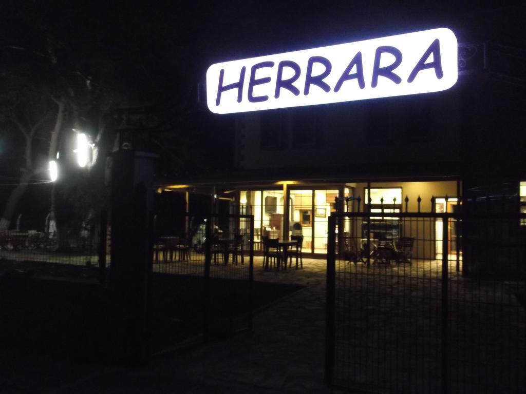 Geyikli Herrara Экстерьер фото